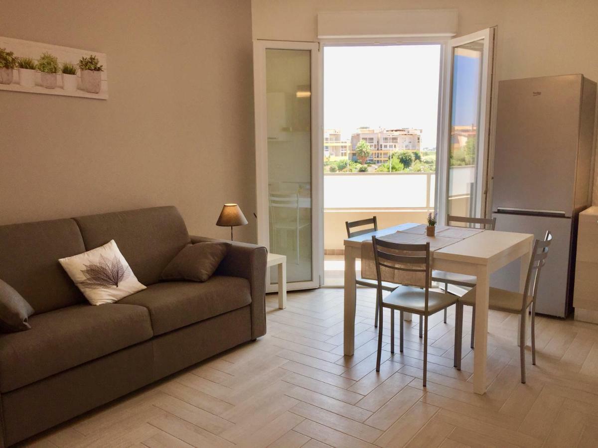 Le Domus Modern Apartments Cagliari Su Forti Екстер'єр фото