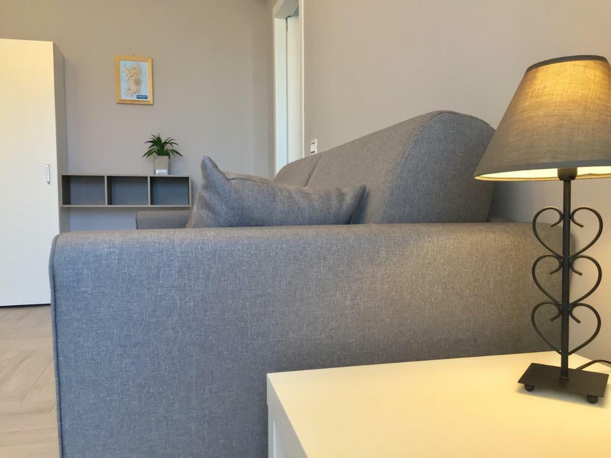 Le Domus Modern Apartments Cagliari Su Forti Екстер'єр фото