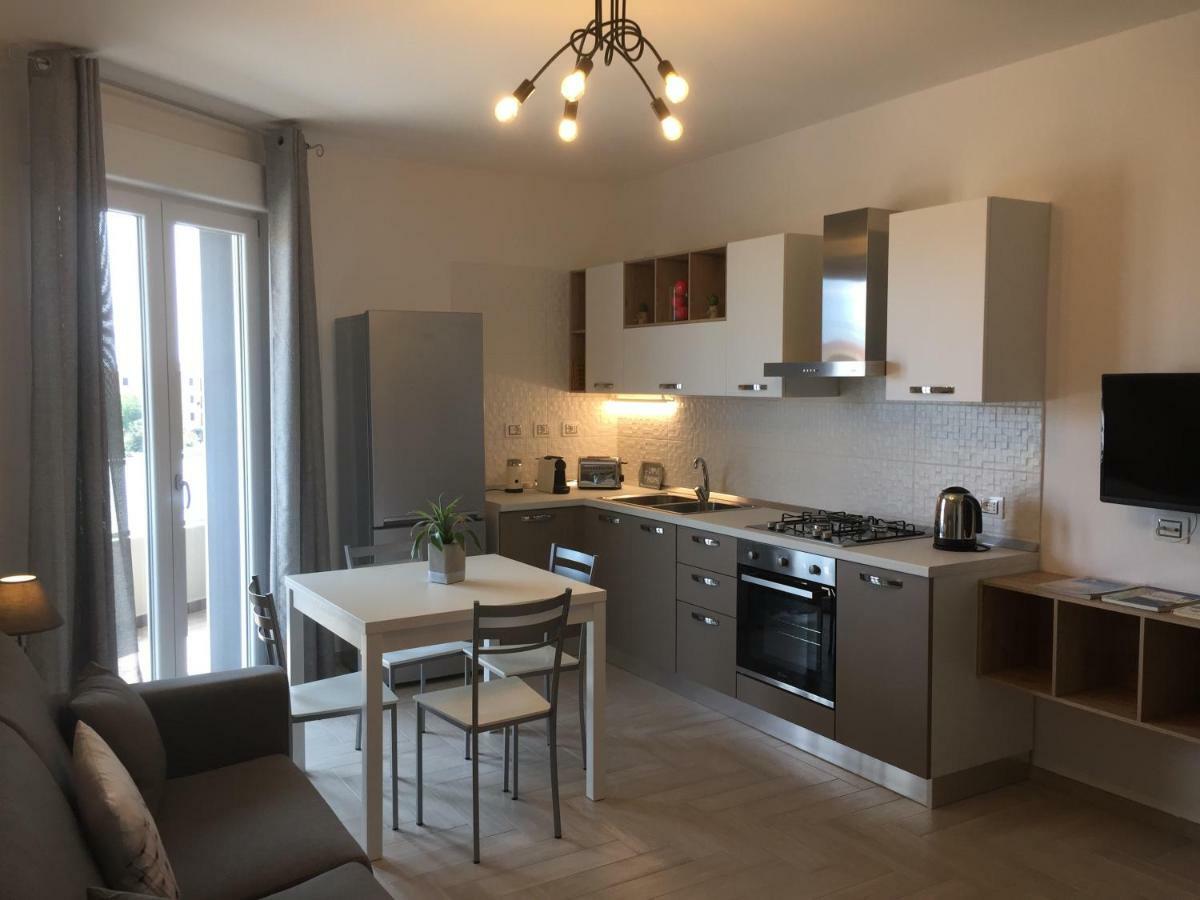 Le Domus Modern Apartments Cagliari Su Forti Екстер'єр фото