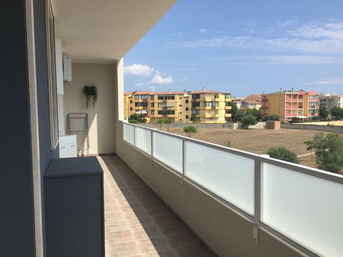 Le Domus Modern Apartments Cagliari Su Forti Екстер'єр фото